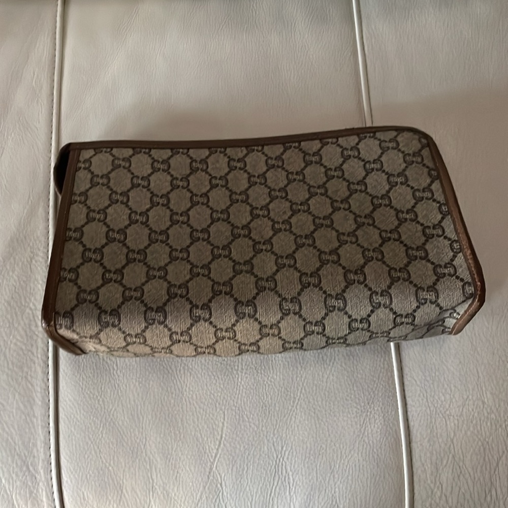 Gucci Plus Monogram Clutch - Picture 3 of 12